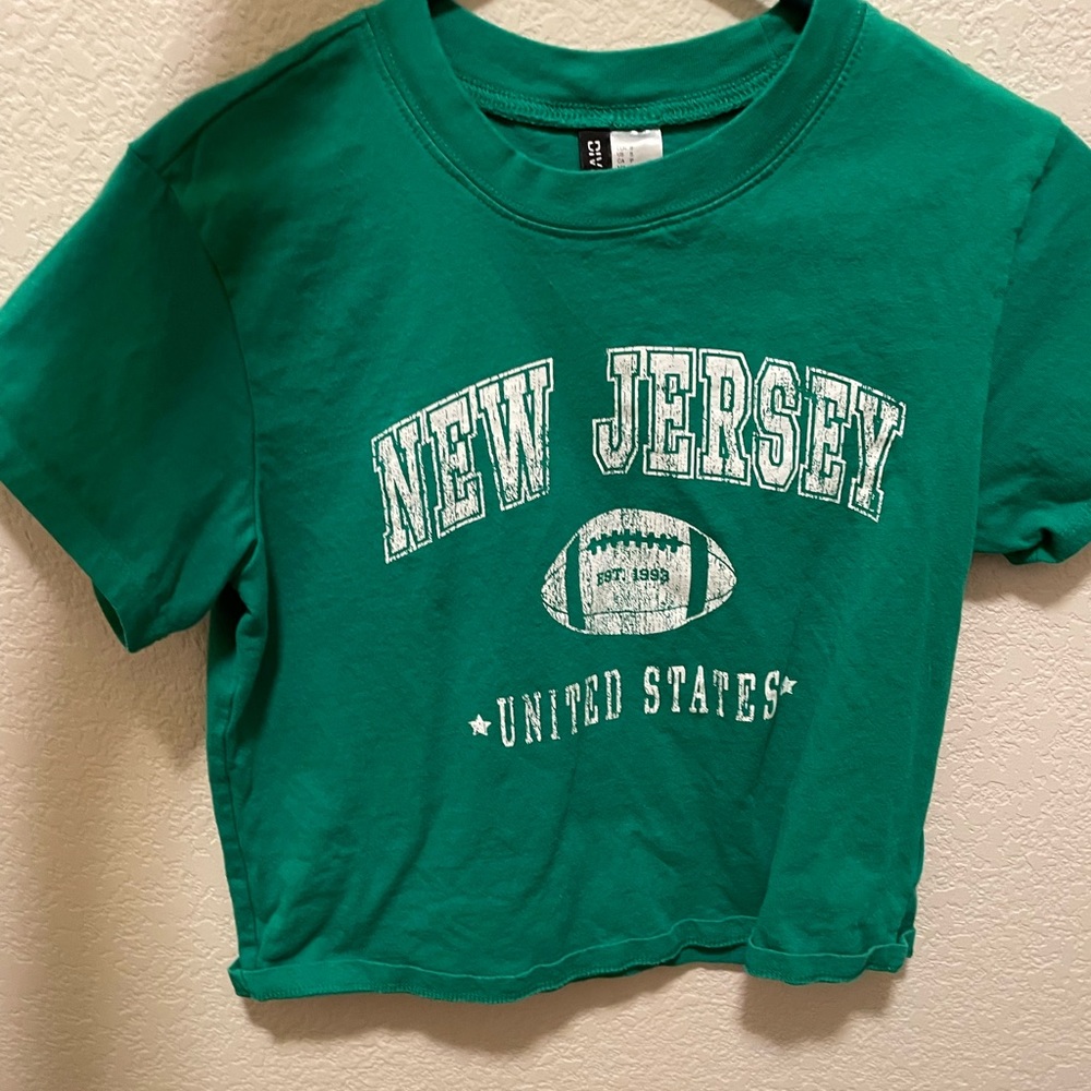 Green crop top